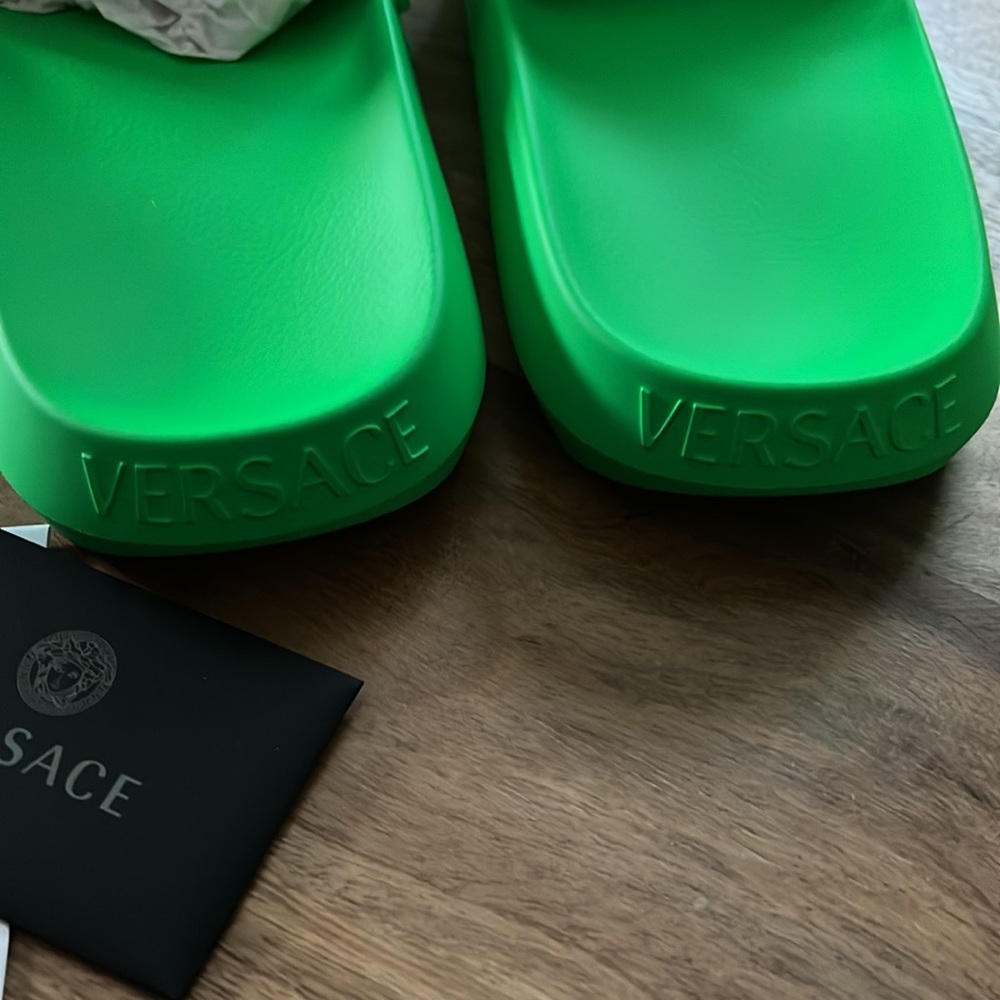 Rubber Pool Slides With Versace Allover Pattern I… - image 5